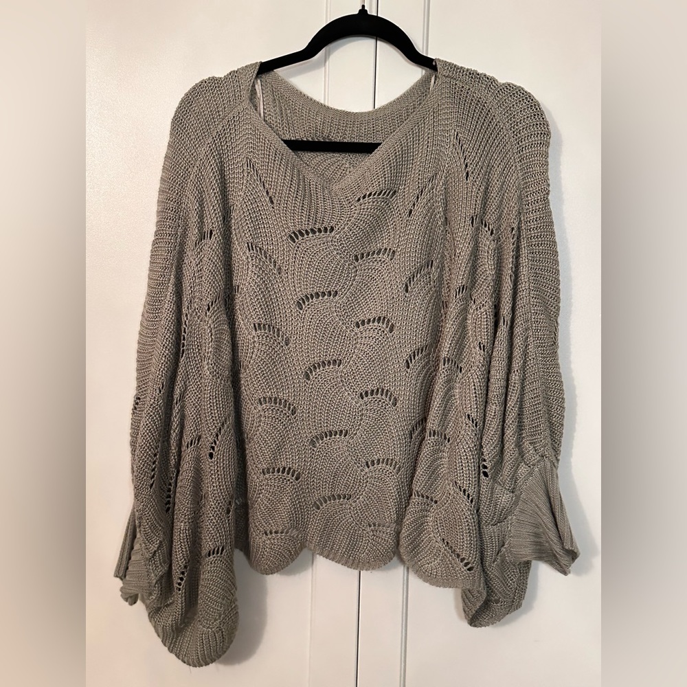 Poncho Sweater short sleeves